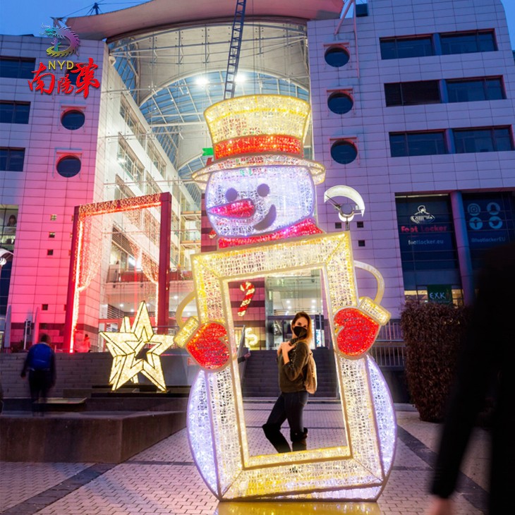 Outdoor Lighted Christmas Snowman Decorations factory